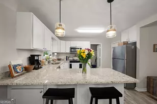 3621 Griffin Dr, Gainesville, GA 30506 - Photo 9