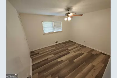 1296 Scenic Way SW, Lilburn, GA 30047 - Photo 9