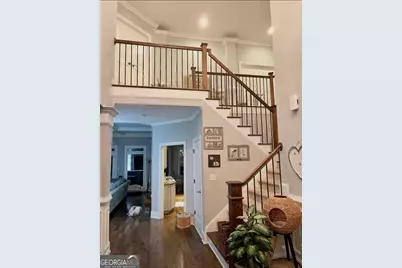 302 Beech Tree Hollow, Sugar Hill, GA 30518 - Photo 3