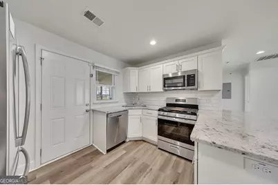 3940 Forrest Court, Kennesaw, GA 30341 - Photo 7