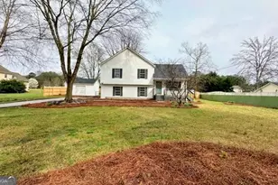 2095 4 Notch Rd, Carrollton, GA 30116 - Photo 1