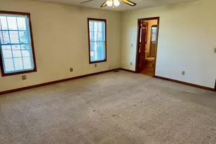 494 S Broad St, Bowman, GA 30624 - Photo 29