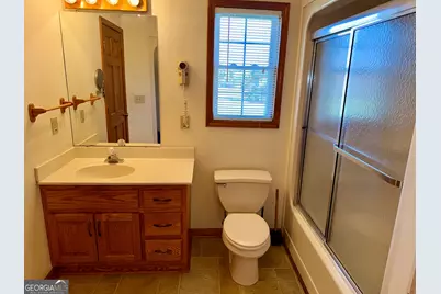 494 S Broad Street, Bowman, GA 30624 - Photo 35