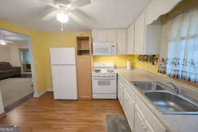 38 Yogi Bear Boulevard, Cleveland, GA 30528 - Photo 9