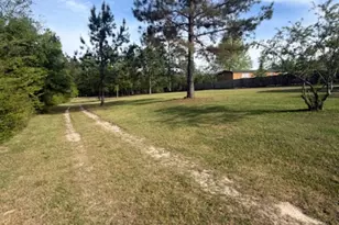 742 Halls Bridge Rd, Swainsboro, GA 30401 - Photo 27