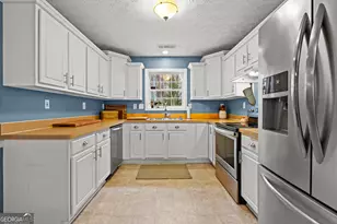 3749 SW East Fairview Rd, Stockbridge, GA 30281 - Photo 15