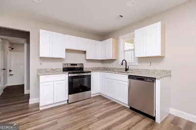 110 Lee Street, Warner Robins, GA 31088 - Photo 13