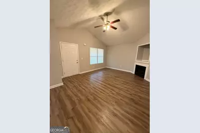 6387 Avery Street SW, Covington, GA 30014 - Photo 5