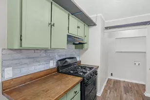 300 Fambro Cir, Griffin, GA 30224 - Photo 11