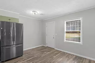 300 Fambro Cir, Griffin, GA 30224 - Photo 9