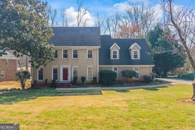 586 Clubland Circle SE, Conyers, GA 30094 - Photo 1