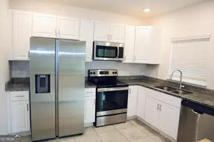 209 Sugar Maple Way, Kingsland, GA 31548 - Photo 11