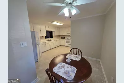 235 Monmouth Drive, Fayetteville, GA 30214 - Photo 9