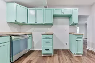 6 Hillside Ave SE, Lindale, GA 30147 - Photo 9