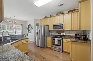 130 Lyndhurst Way, Sharpsburg, GA 30277 - Photo 9