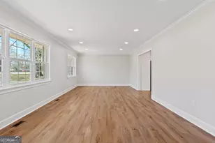 223 Richmond St, Sandersville, GA 31082 - Photo 15