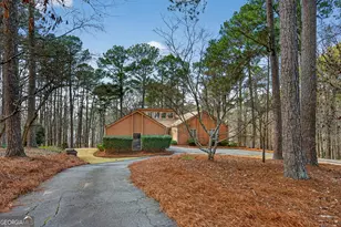 2005 Foxcroft Dr, Lagrange, GA 30240 - Photo 5