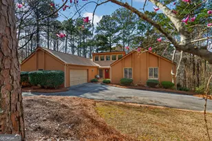 2005 Foxcroft Dr, Lagrange, GA 30240 - Photo 1