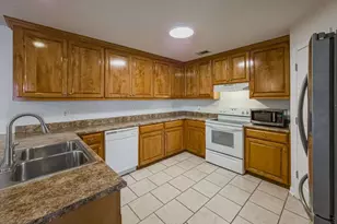 539 Osprey Cir, Tifton, GA 31794 - Photo 13