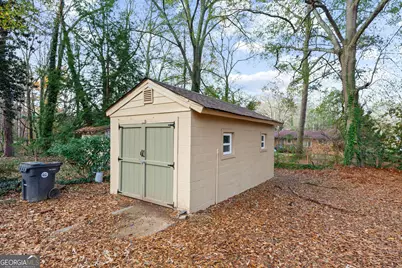 2533 Plantation Drive, East Point, GA 30344 - Photo 27