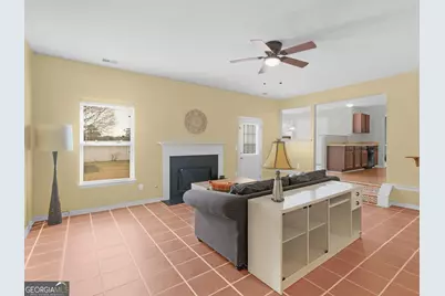 323 Daytona Drive, McDonough, GA 30253 - Photo 3