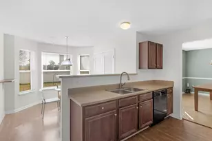 323 Daytona Dr, McDonough, GA 30253 - Photo 7