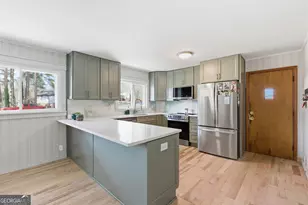 117 Glencrest Dr, Toccoa, GA 30577 - Photo 7