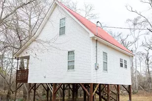 5230 Coleman Bridge Spur, Cobbtown, GA 30420 - Photo 9