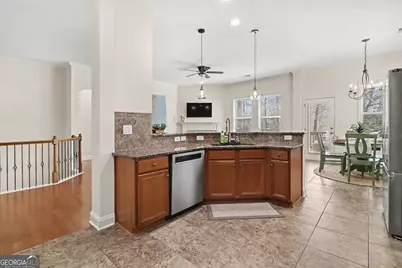 108 Greenview Drive, Newnan, GA 30265 - Photo 9