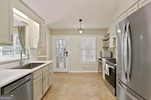308 Saddlewood Dr, Canton, GA 30114 - Photo 23