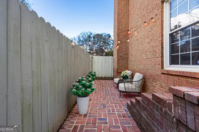 24 Mount Vernon Circle, Sandy Springs, GA 30338 - Photo 25