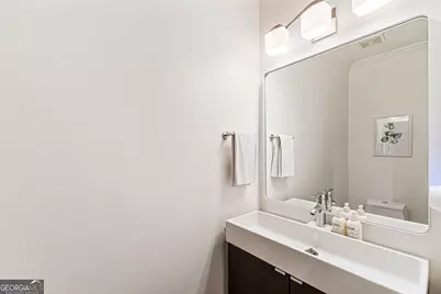 24 Mount Vernon Circle, Sandy Springs, GA 30338 - Photo 15