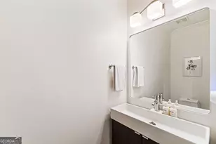 24 Mt Vernon Cir, Sandy Springs, GA 30338 - Photo 15