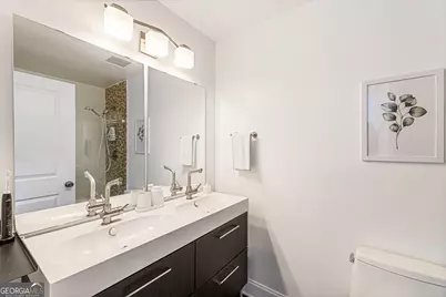 24 Mount Vernon Circle, Sandy Springs, GA 30338 - Photo 17