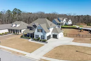 135 Owens Path, Senoia, GA 30276 - Photo 3