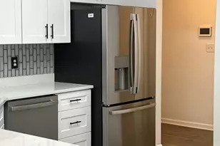 1598 Gardner Park Dr, Lawrenceville, GA 30043 - Photo 5