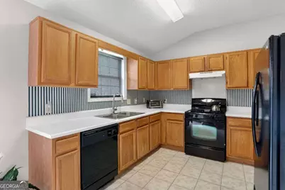 355 Jamaica Cove SW, Marietta, GA 30008 - Photo 3