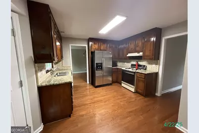 716 Wilkes Drive, Loganville, GA 30052 - Photo 9