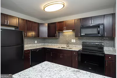 4883 Roswell Road #9W, Atlanta, GA 30342 - Photo 3