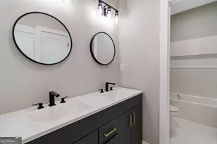 6960 Dockbridge Way, Stone Mountain, GA 30087 - Photo 41