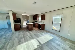 545 Ben Jackson, Vidalia, GA 30474 - Photo 5
