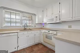 858 Fair Oaks Dr, Macon, GA 31204 - Photo 9