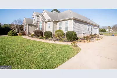 109 Laketrail Drive, Griffin, GA 30223 - Photo 3