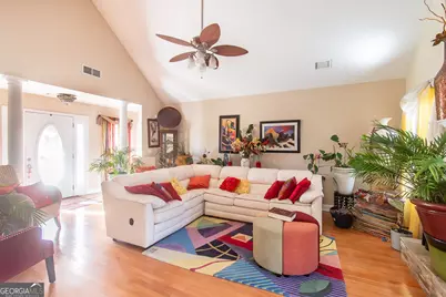 109 Laketrail Drive, Griffin, GA 30223 - Photo 7