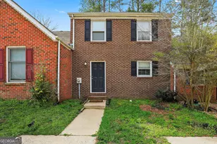 155 Williamsburg Way, Fayetteville, GA 30214 - Photo 1