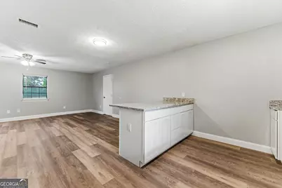 1677 Liberty Valley, Decatur, GA 30032 - Photo 3