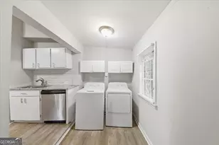 154 Lawton St SW, Atlanta, GA 30314 - Photo 19