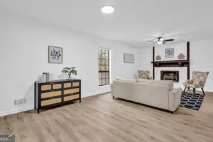 7436 Dartmouth Ct, Riverdale, GA 30274 - Photo 5