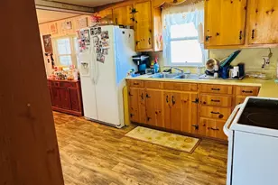 747 Ralph Perry Cir, Collins, GA 30421 - Photo 13