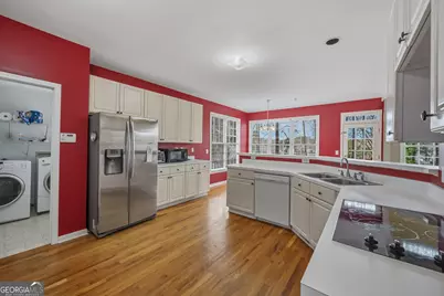 2165 Wildwood Lake Drive, Suwanee, GA 30024 - Photo 17
